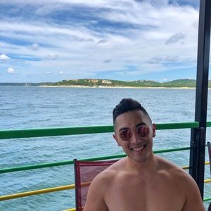 Meet your Posher, Eric